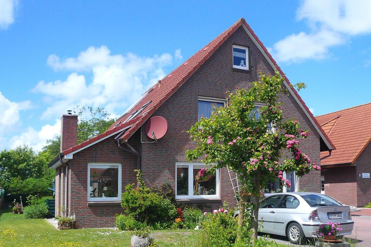 Ferienwohnungen Im Haus Herrmann Neuharlingersiel Extérieur photo